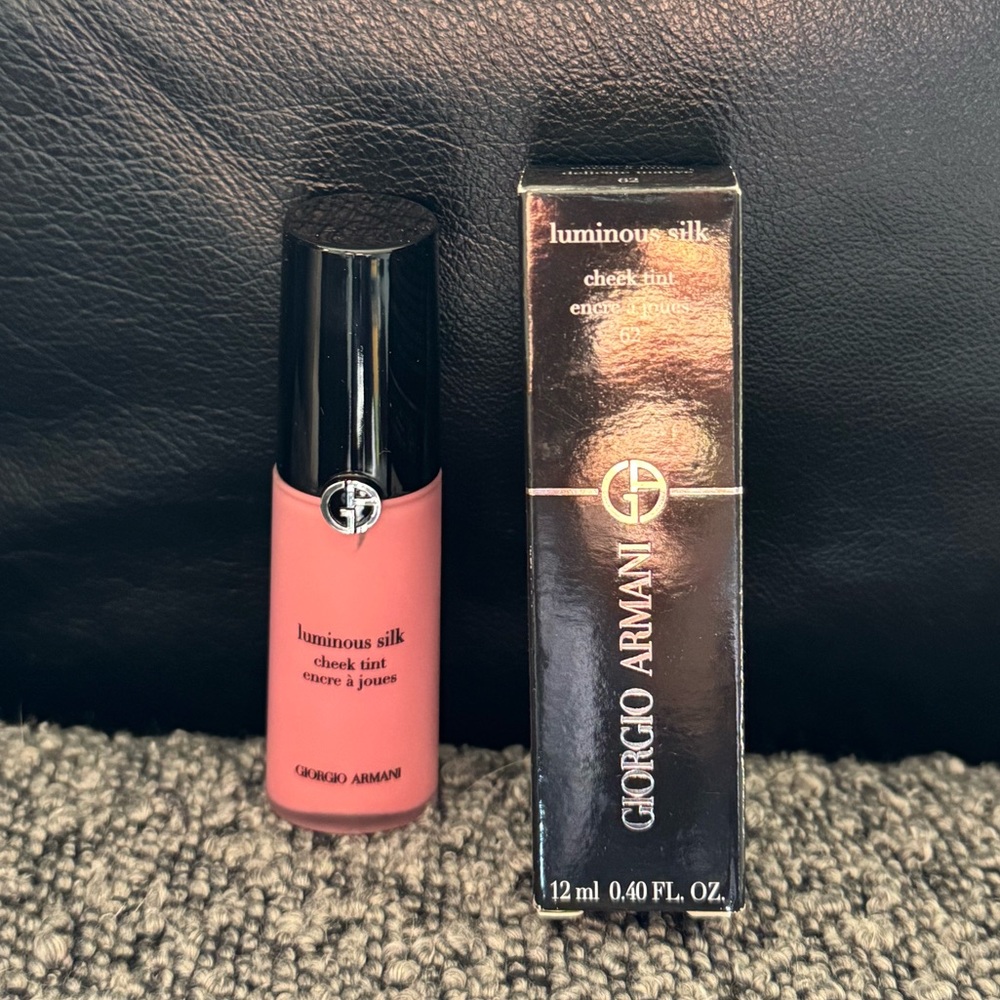 Giorgio Armani Luminous Silk Cheek Tint - 62 Delicate Mauve